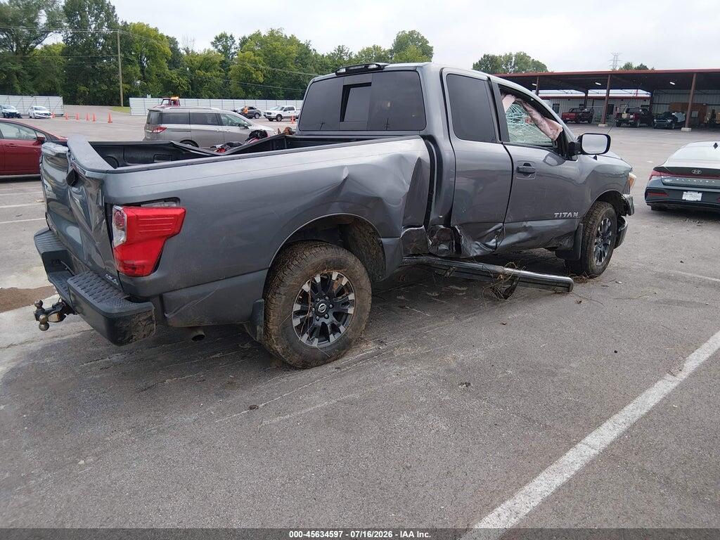 1N6AA1CJ0HN573424 2017 NISSAN TITAN photo no. 4