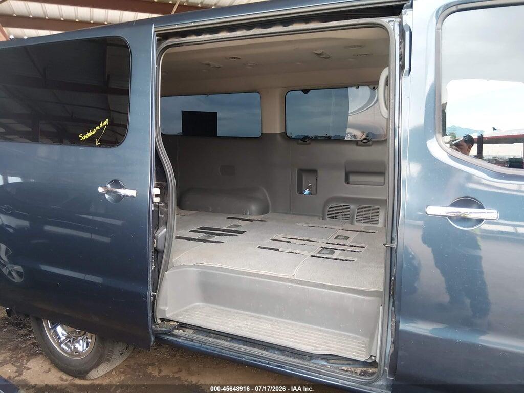 5BZAF0AA9GN855111 2016 NISSAN NV PASSENGER NV3500 HD photo no. 8