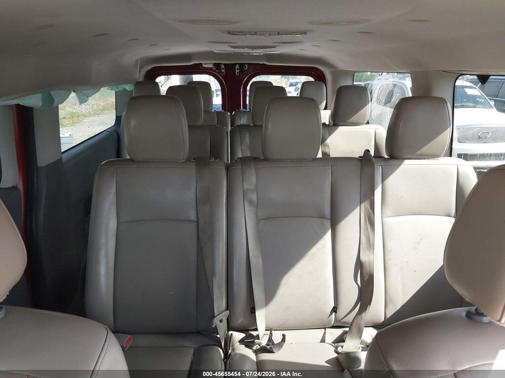 5BZAF0AA2GN850641 2016 NISSAN NV PASSENGER NV3500 HD photo no. 8