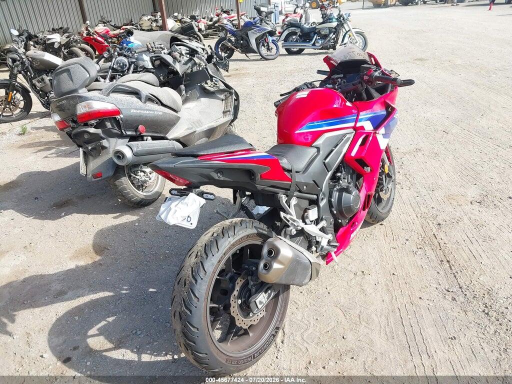 MLHPC7052S5102235 2025 HONDA CBR500 photo no. 4