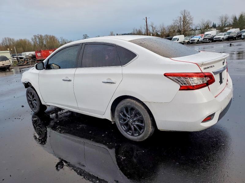 2017 NISSAN SENTRA S — Фото 2 из 13