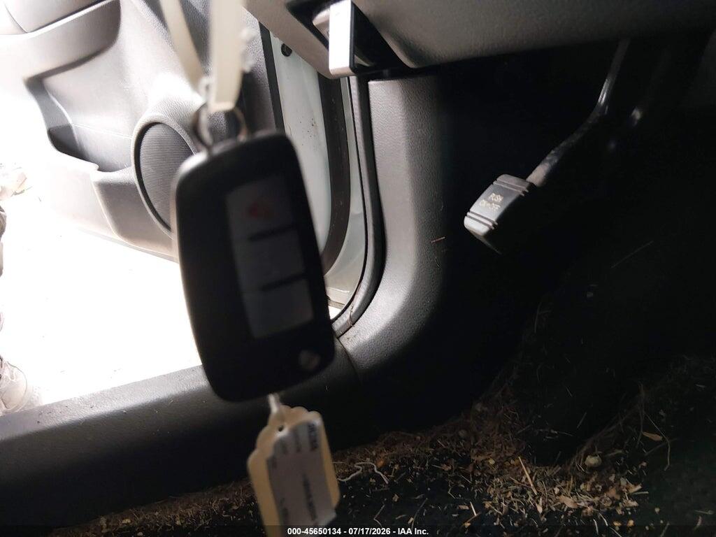 KNMAT2MT4GP704828 2016 NISSAN ROGUE photo no. 11