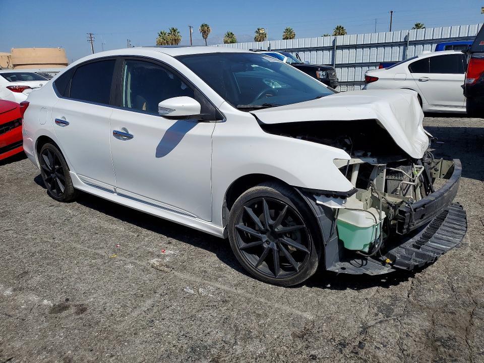 2017 NISSAN SENTRA SR TURBO — Фото 4 из 12