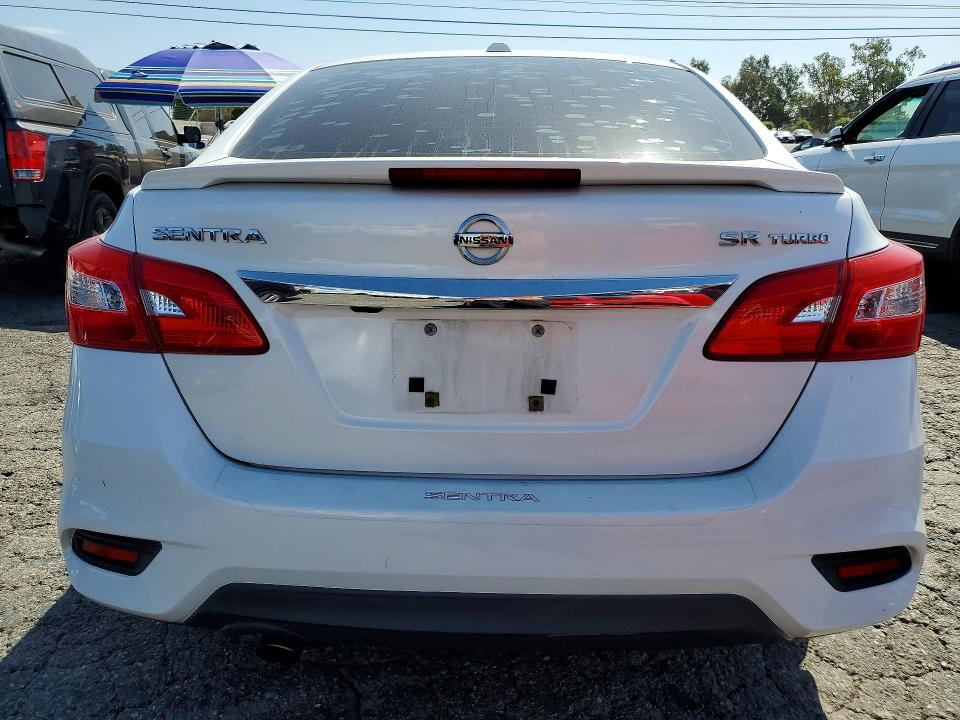 2017 NISSAN SENTRA SR TURBO — Фото 6 из 12