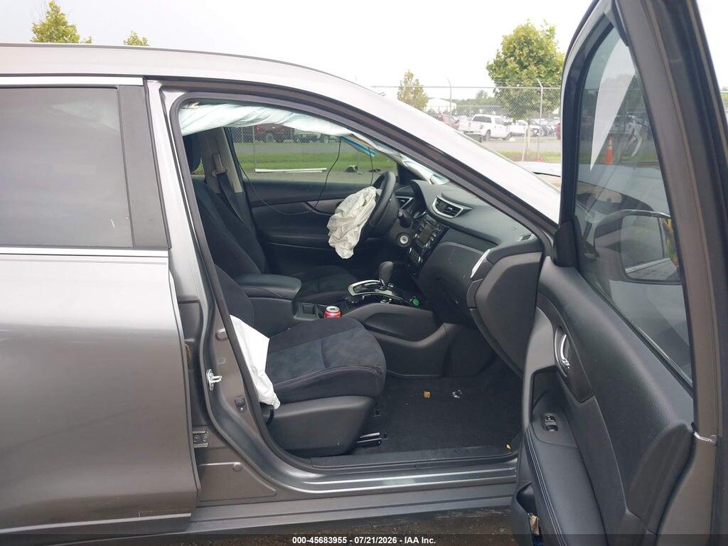 JN8AT2MT7GW012640 2016 NISSAN ROGUE photo no. 5