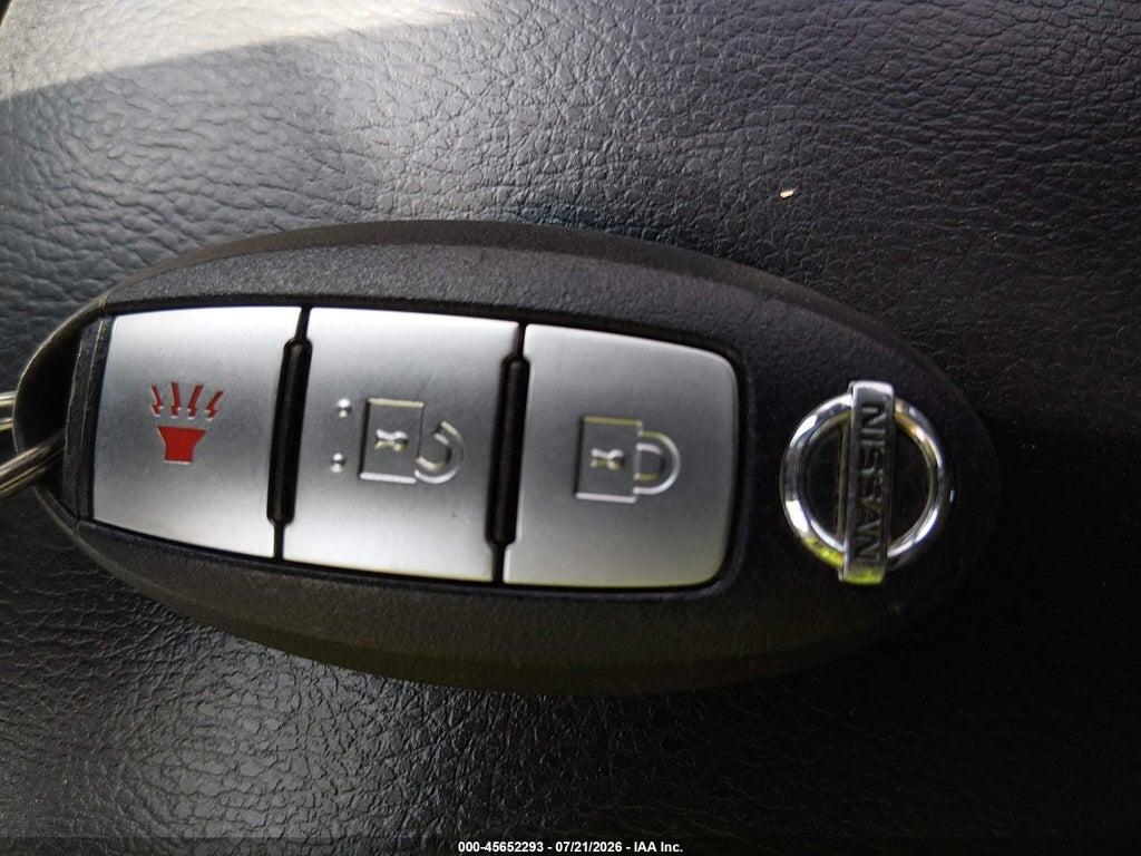 KNMAT2MV7GP700211 2016 NISSAN ROGUE photo no. 11