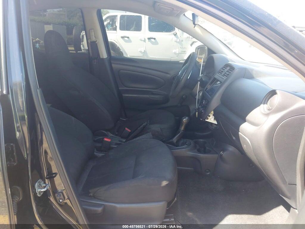 3N1CN7AP1HL859537 2017 NISSAN VERSA photo no. 5