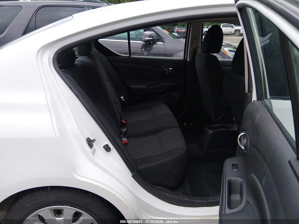 3N1CN7AP1HL810645 2017 NISSAN VERSA photo no. 8