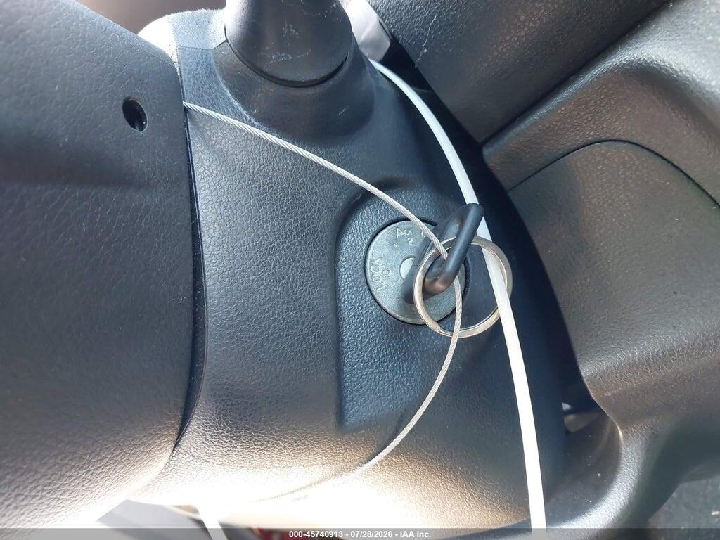 3N1CN7AP2HL832475 2017 NISSAN VERSA photo no. 11