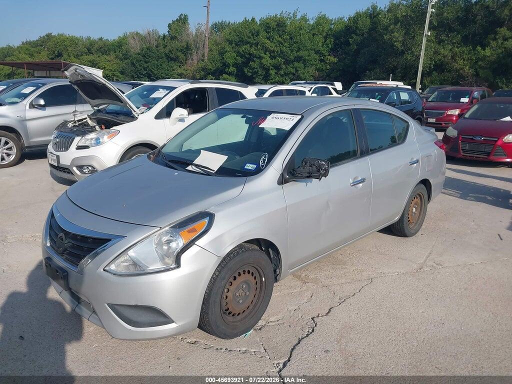 3N1CN7AP5HK424512 2017 NISSAN VERSA photo no. 2