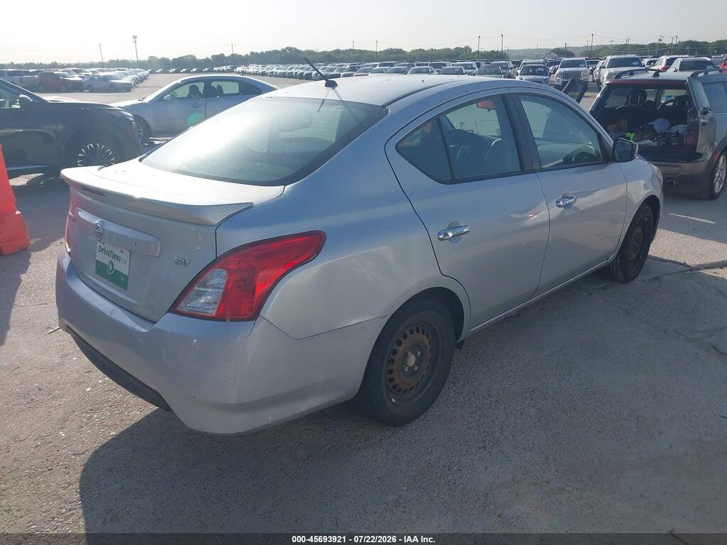 3N1CN7AP5HK424512 2017 NISSAN VERSA photo no. 4