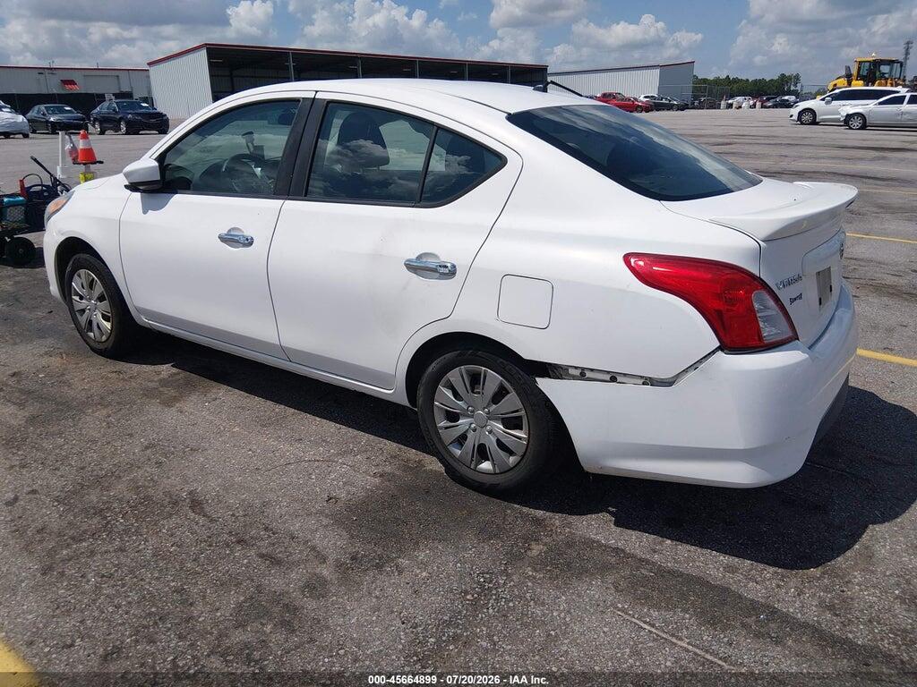 3N1CN7AP3HL815586 2017 NISSAN VERSA photo no. 3