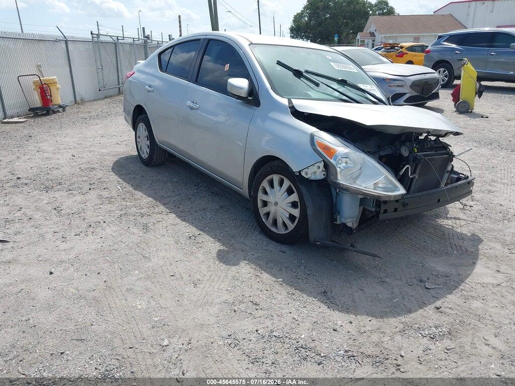3N1CN7AP1HK467132 2017 NISSAN VERSA photo no. 1