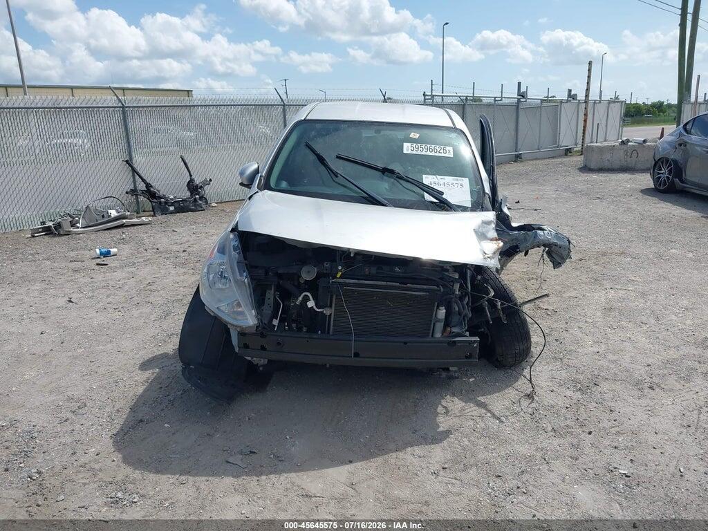3N1CN7AP1HK467132 2017 NISSAN VERSA photo no. 12