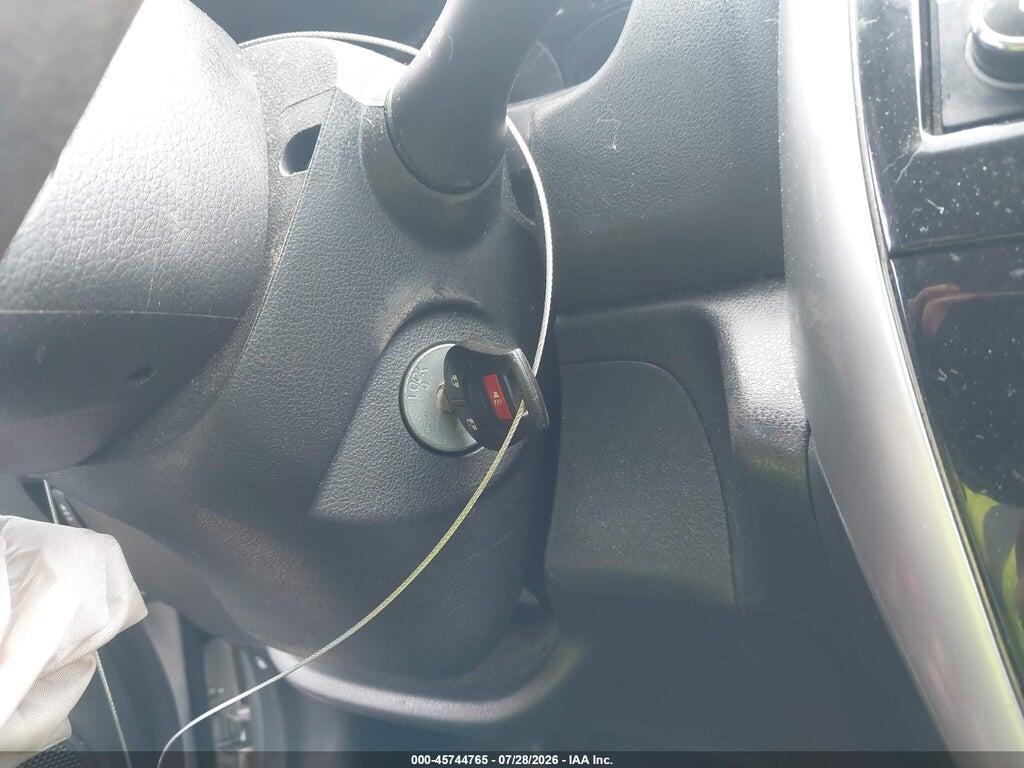 3N1CE2CP5HL360322 2017 NISSAN VERSA NOTE photo no. 11