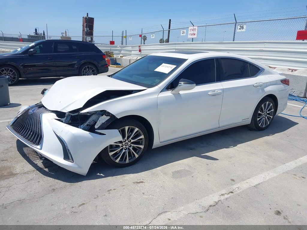 58ADA1C19MU008478 2021 LEXUS ES 300H photo no. 2
