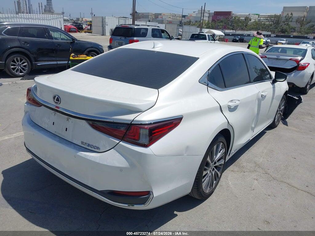 58ADA1C19MU008478 2021 LEXUS ES 300H photo no. 4