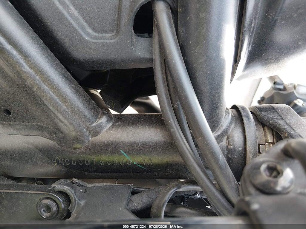 MLHNC5307S5800433 2025 HONDA CMX300 photo no. 10
