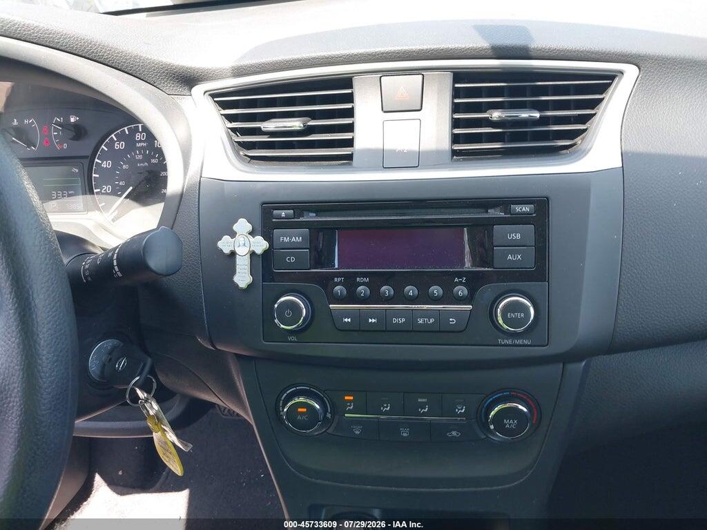 3N1AB7AP3GY318796 2016 NISSAN SENTRA photo no. 11