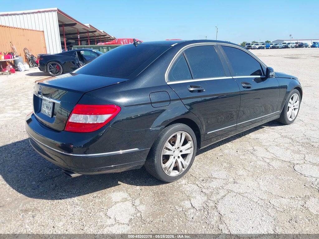 WDDGF5EB1BR158498 2011 MERCEDES-BENZ C 300 photo no. 4