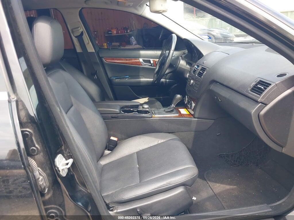 WDDGF5EB1BR158498 2011 MERCEDES-BENZ C 300 photo no. 5