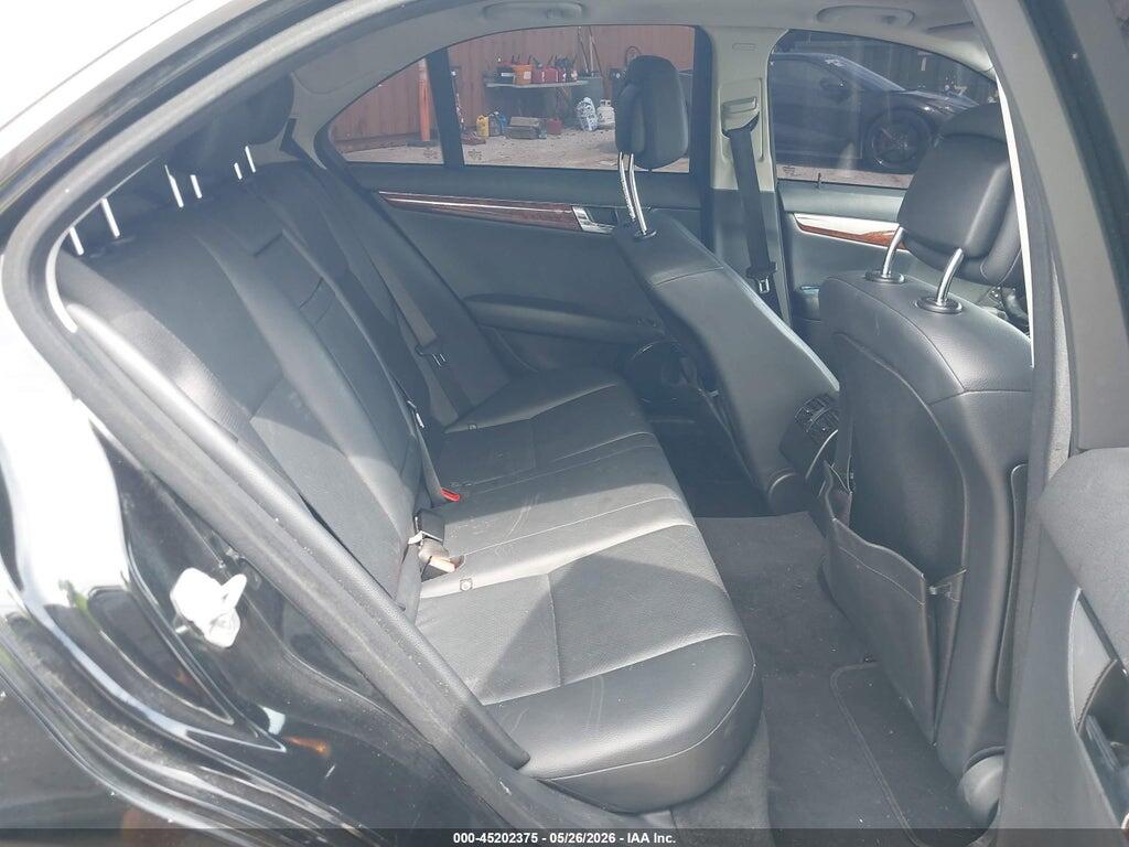 WDDGF5EB1BR158498 2011 MERCEDES-BENZ C 300 photo no. 8