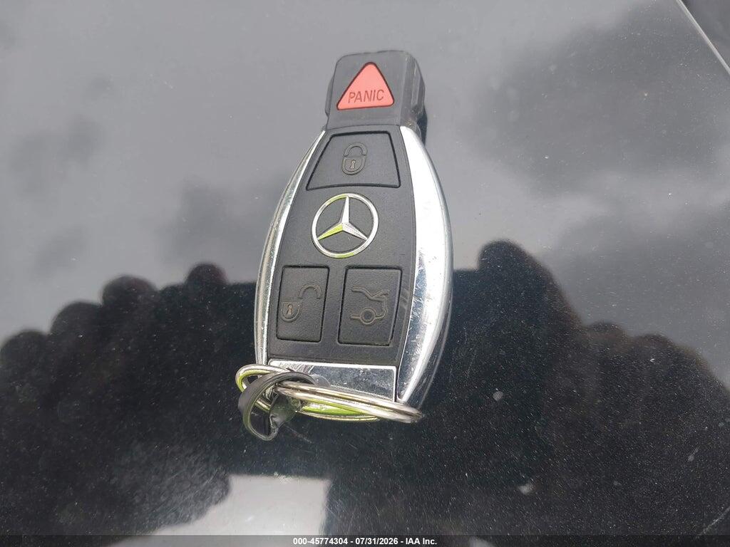 WDDGF8BB5BR170515 2011 MERCEDES-BENZ C 300 photo no. 11