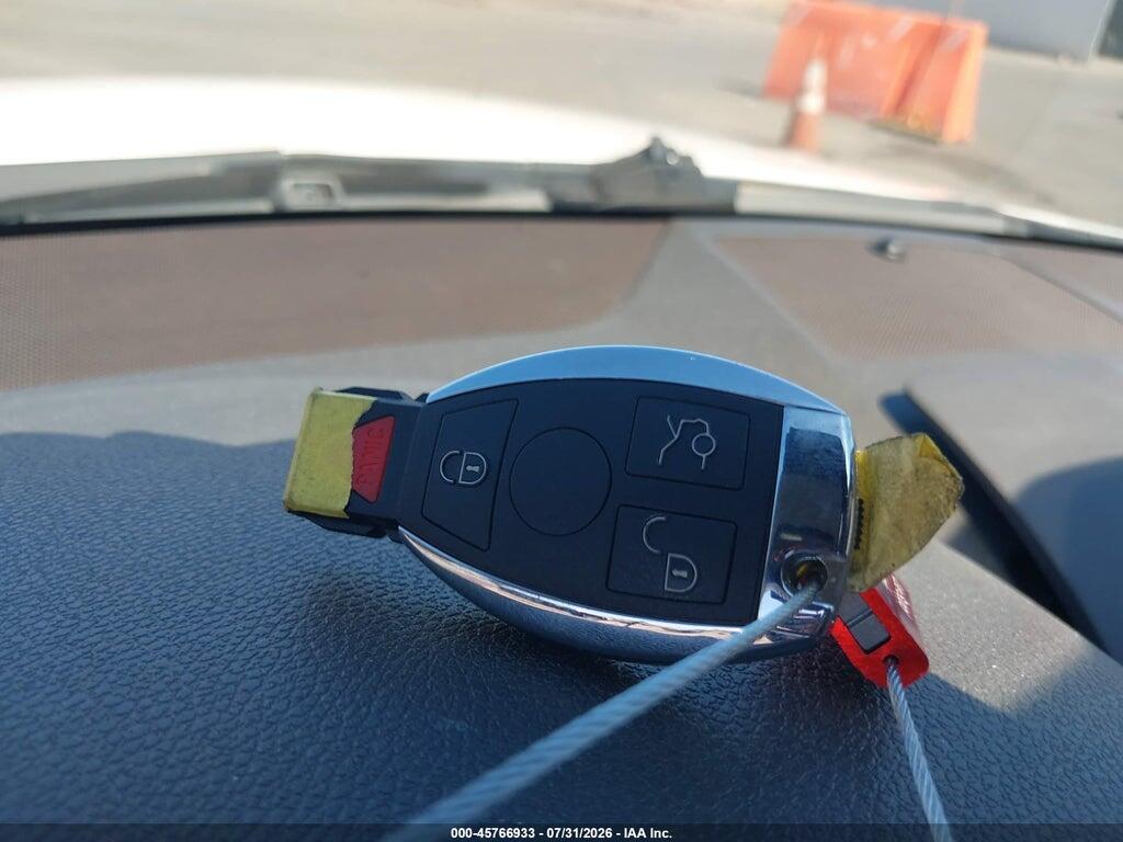 WDDGF5EB0BR150618 2011 MERCEDES-BENZ C 300 photo no. 11
