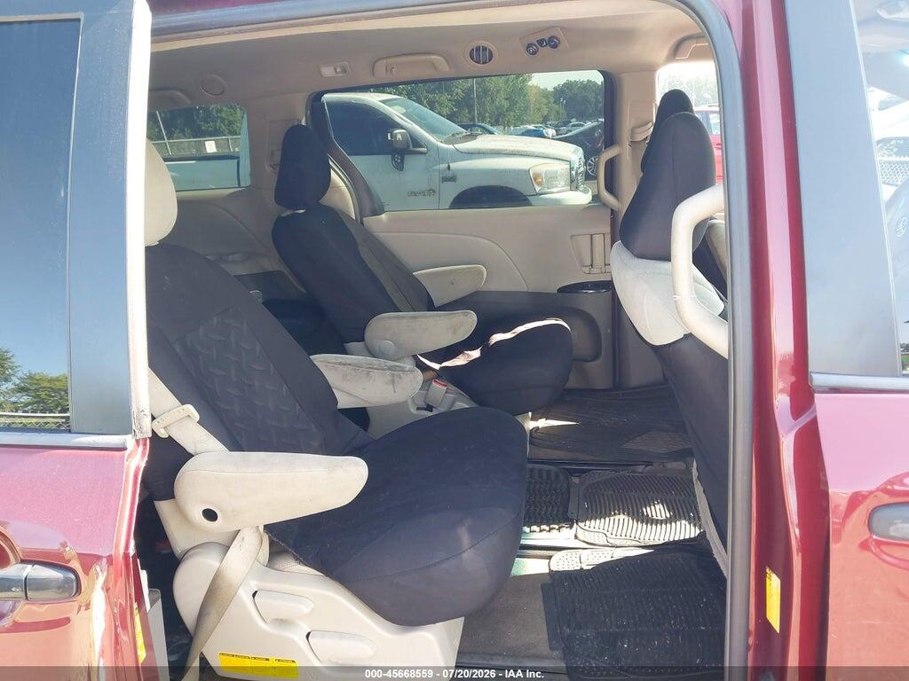 5TDZK3DC9ES504493 2014 TOYOTA SIENNA photo no. 8