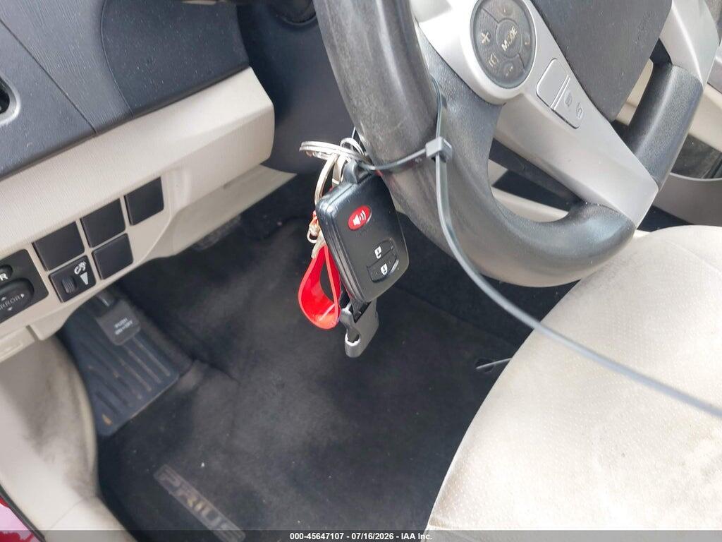 JTDKN3DU2E0374075 2014 TOYOTA PRIUS photo no. 11