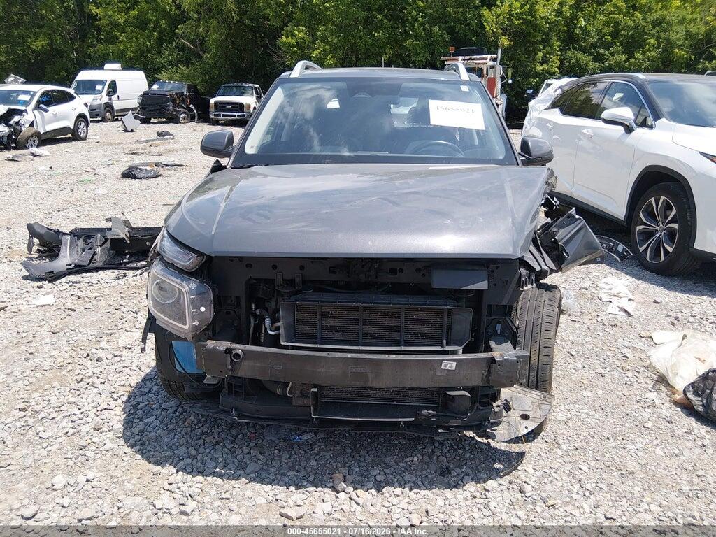 KMHRC8A34RU282716 2024 HYUNDAI VENUE photo no. 6