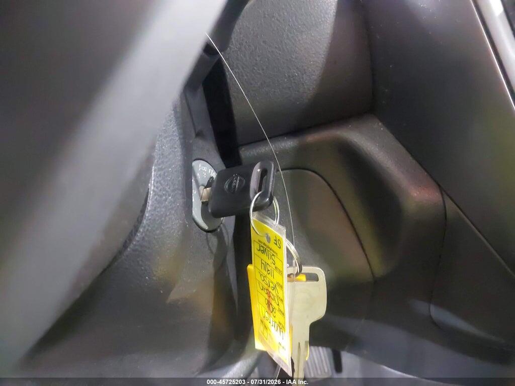 3N1CN7AP4GL857764 2016 NISSAN VERSA photo no. 11