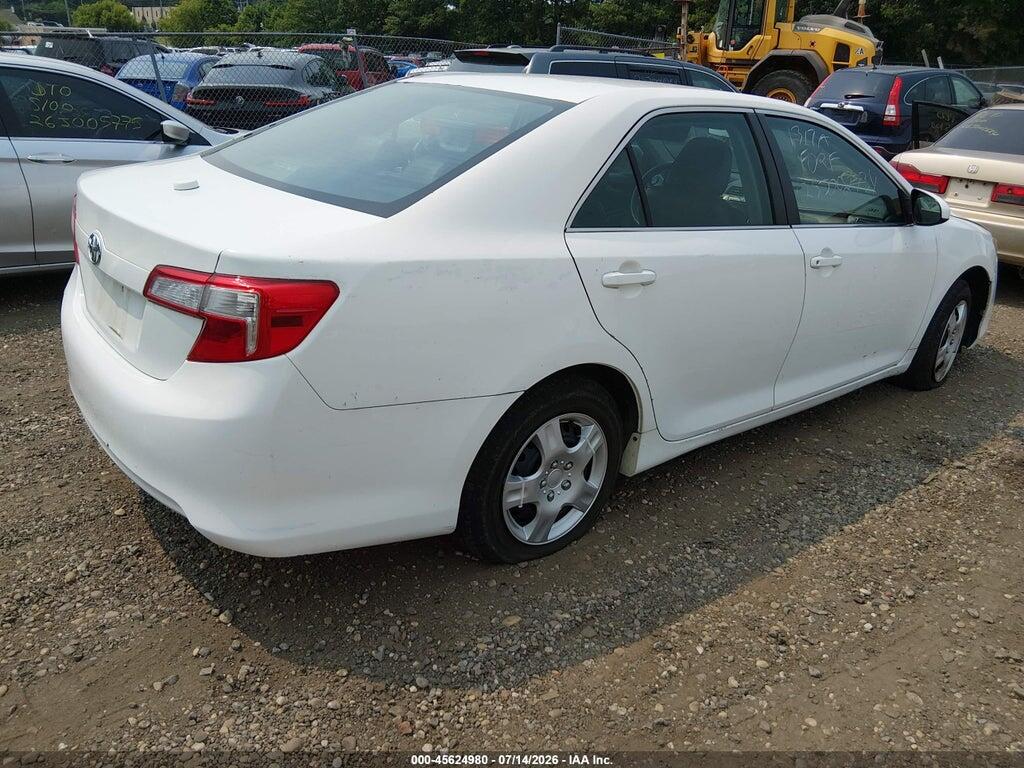 4T1BF1FK3EU865756 2014 TOYOTA CAMRY photo no. 4