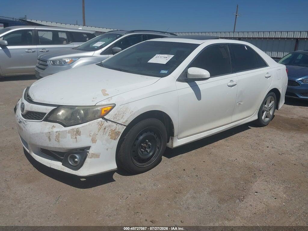 4T1BF1FK7EU834669 2014 TOYOTA CAMRY photo no. 2