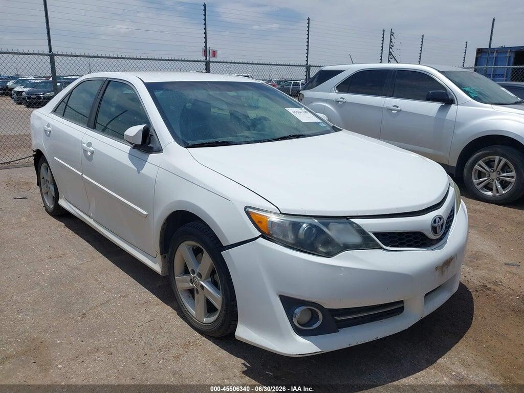 4T1BF1FK1EU470667 2014 TOYOTA CAMRY photo no. 1