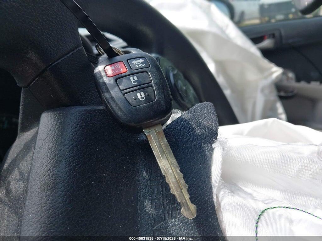 4T1BF1FK6EU403658 2014 TOYOTA CAMRY photo no. 11