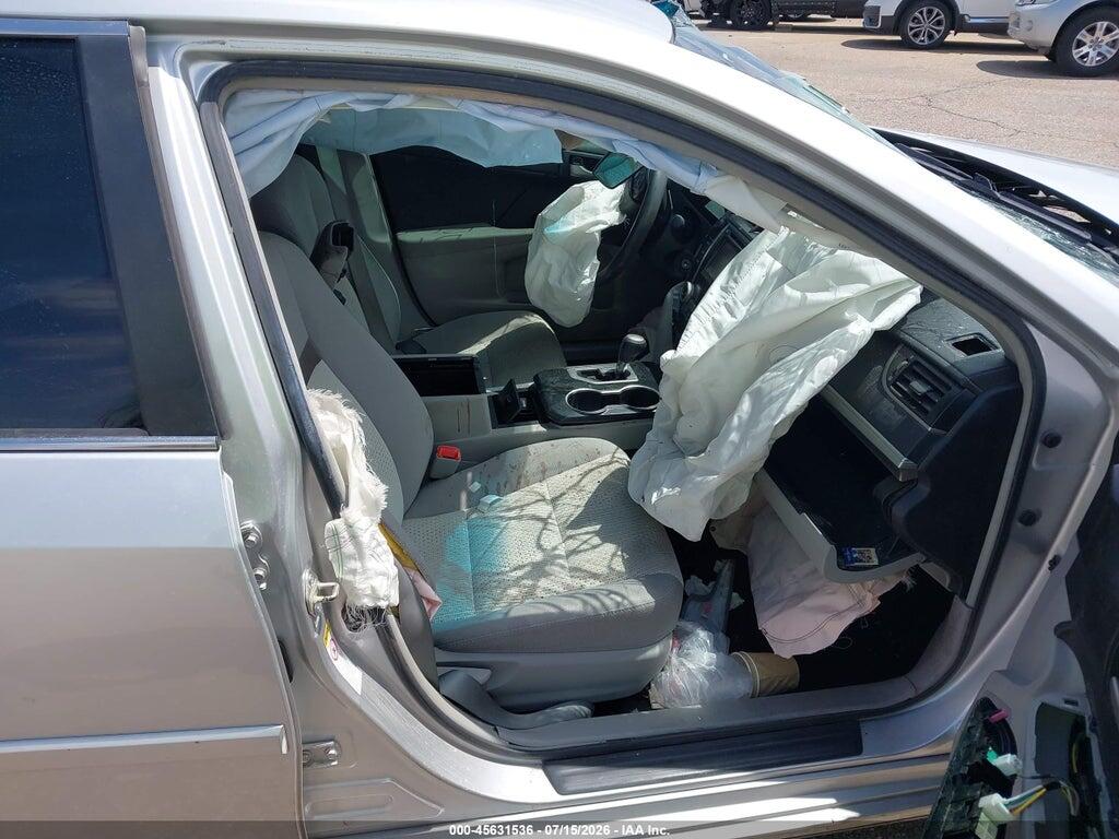 4T1BF1FK6EU403658 2014 TOYOTA CAMRY photo no. 5