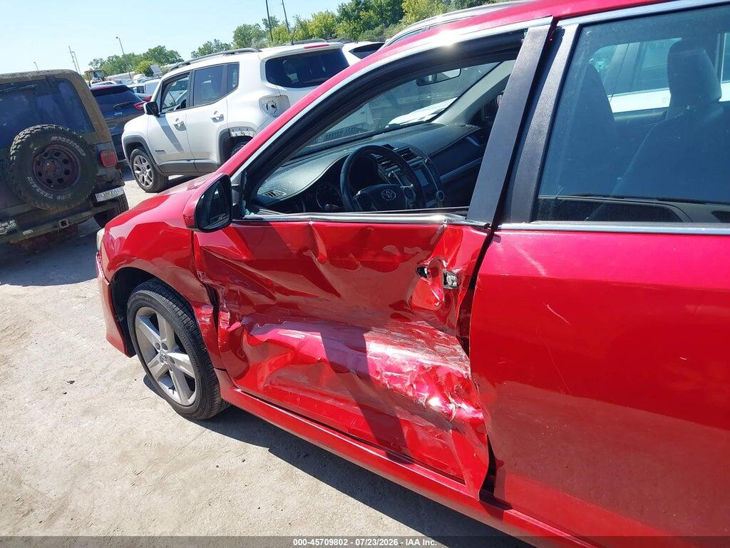 4T1BF1FK4EU828411 2014 TOYOTA CAMRY photo no. 6