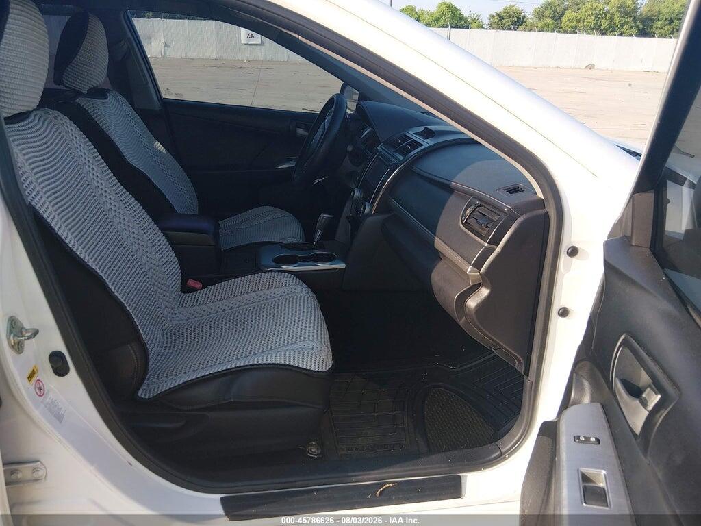 4T1BF1FK2EU738786 2014 TOYOTA CAMRY photo no. 5