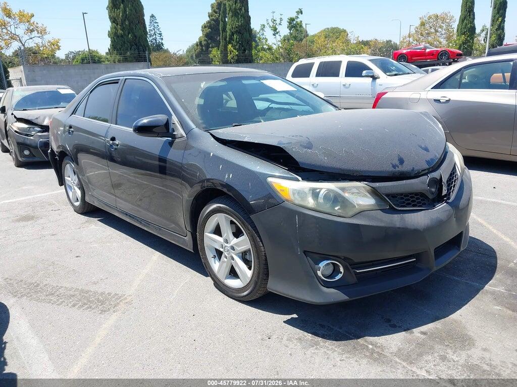 4T1BF1FK1EU312992 2014 TOYOTA CAMRY photo no. 1
