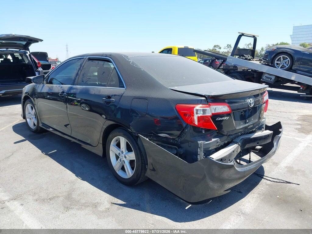4T1BF1FK1EU312992 2014 TOYOTA CAMRY photo no. 3