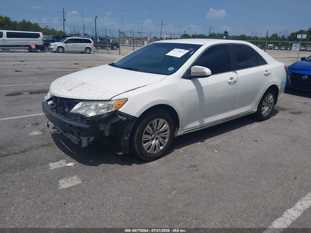 4T4BF1FK3ER410377 2014 TOYOTA CAMRY photo no. 2