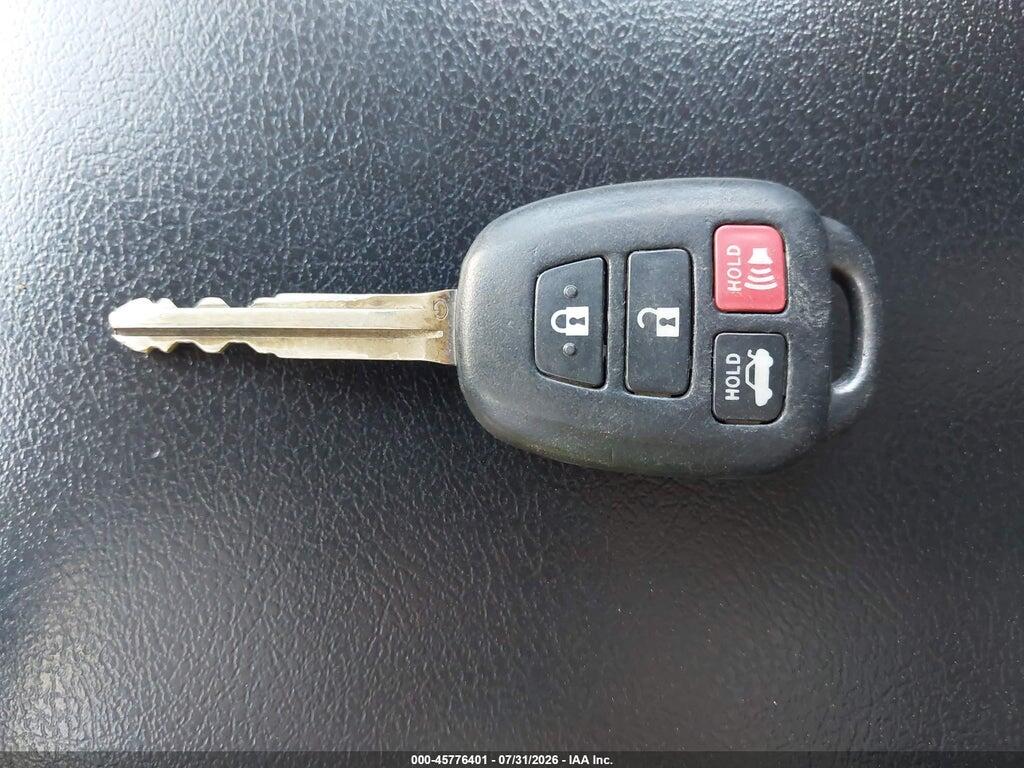 4T1BF1FK3EU759646 2014 TOYOTA CAMRY photo no. 11