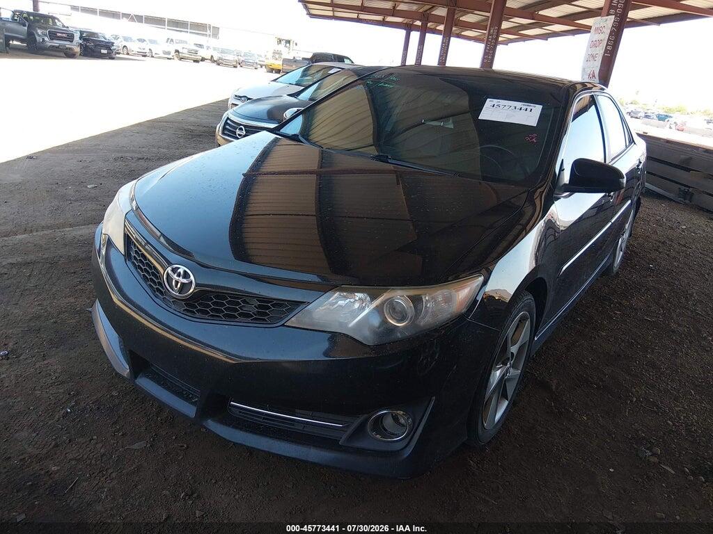 4T1BF1FK9EU803715 2014 TOYOTA CAMRY photo no. 2