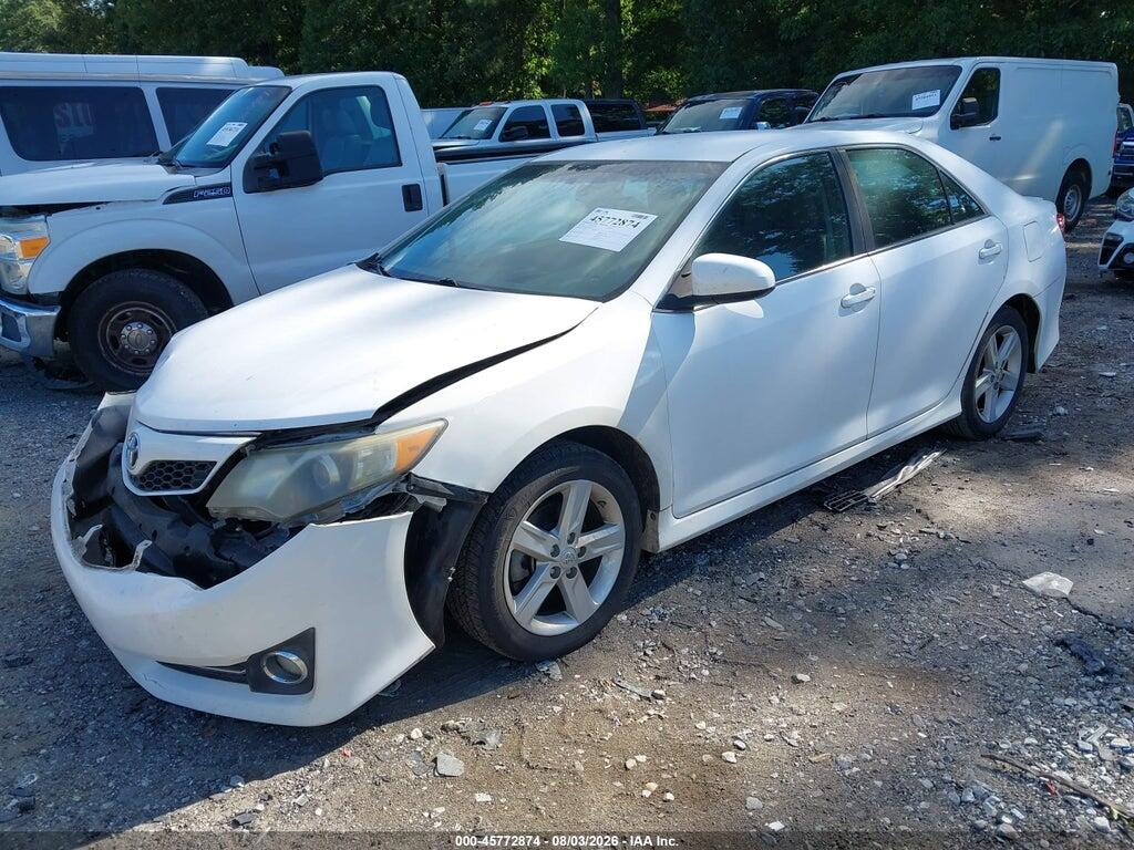 4T1BF1FK7EU802773 2014 TOYOTA CAMRY photo no. 2