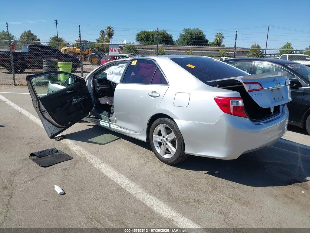 4T1BF1FK9EU354763 2014 TOYOTA CAMRY photo no. 3