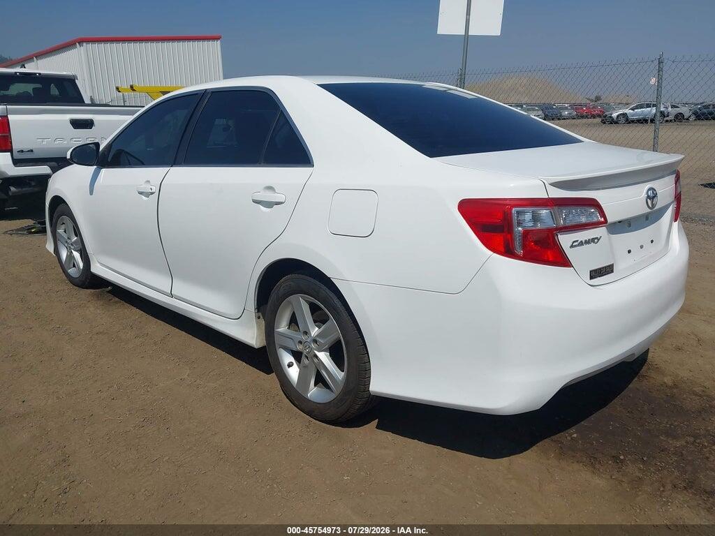 4T1BF1FK4EU430471 2014 TOYOTA CAMRY photo no. 3