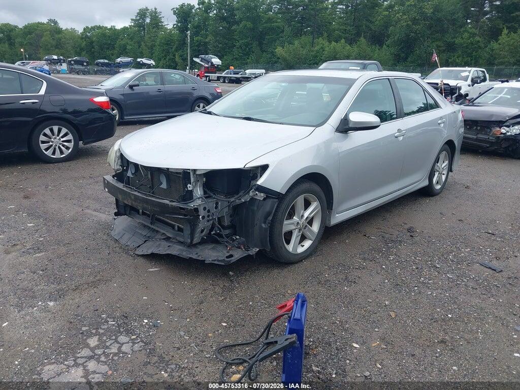 4T1BF1FK9EU330625 2014 TOYOTA CAMRY photo no. 2