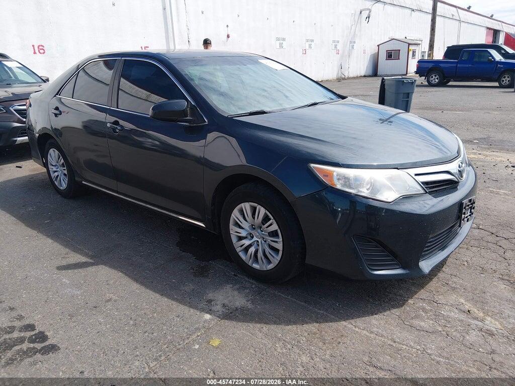 4T4BF1FK0ER426181 2014 TOYOTA CAMRY photo no. 1