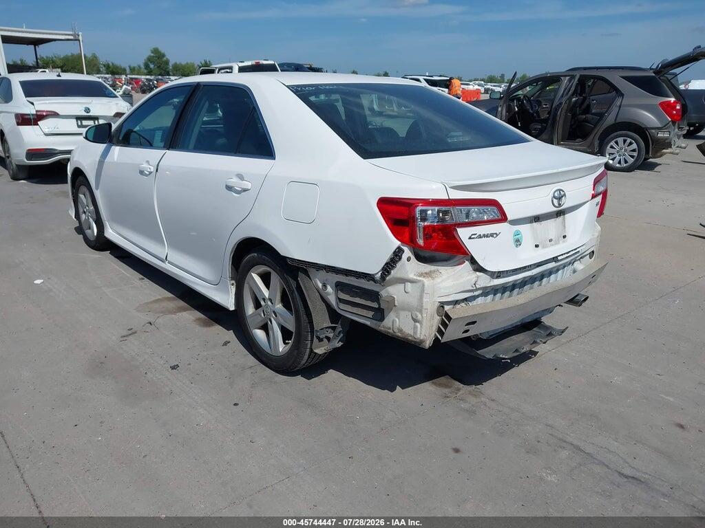4T1BF1FK7EU330719 2014 TOYOTA CAMRY photo no. 3
